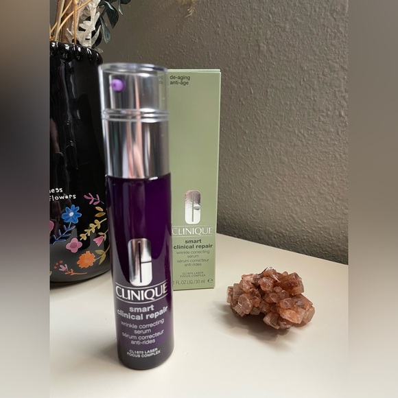 Clinique Smart Clinical Repair Anti-Aging Serum - Picture 2 of 11